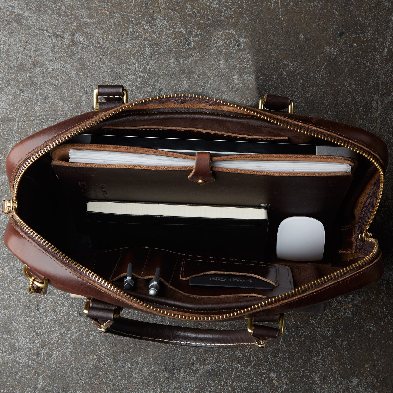 CXL BRIEFCASE No. 1 – LAULOM